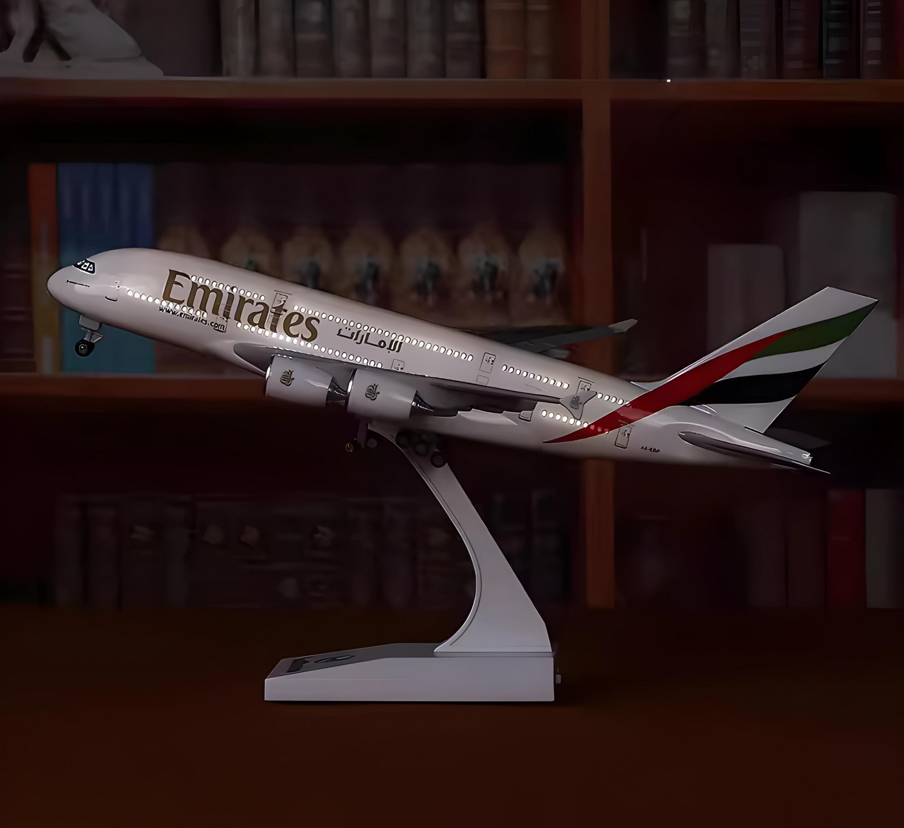 A380 Emirates - 30cm - 11.8in - LED & Sound - Airplane Model