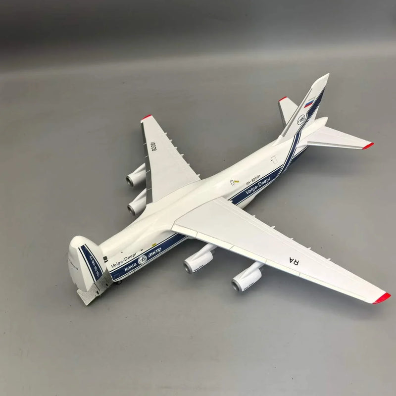 Antonov An-124 Volga-Dnepr Heavy Cargo – 1:165 Scale Model - Image 3