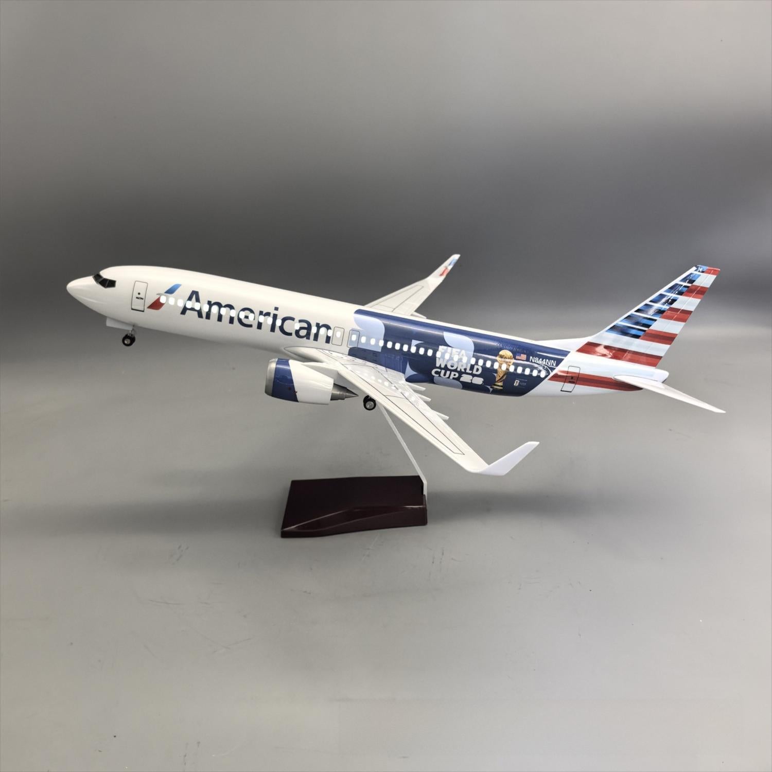 American Airlines Boeing 737-800 "FIFA World Cup 2026" – 47 cm / 18.5 in – Voice-Activated LED Display Model