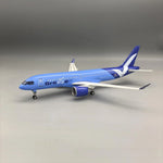 Breeze Airways Airbus A220-300 1:100 – 38.7 cm / 15.2 in – LED Lights - Thumbnail 4
