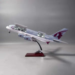 Airbus A380 Qatar 1:160 – 47 cm / 18.5 in – Opening Interior - Thumbnail 1