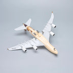 طائرة الاتحاد للطيران إيرباص A380 بمقياس 1:160 – 45.5 سم / 17.9 بوصة – مع إمكانية فتح مقصورة الركاب