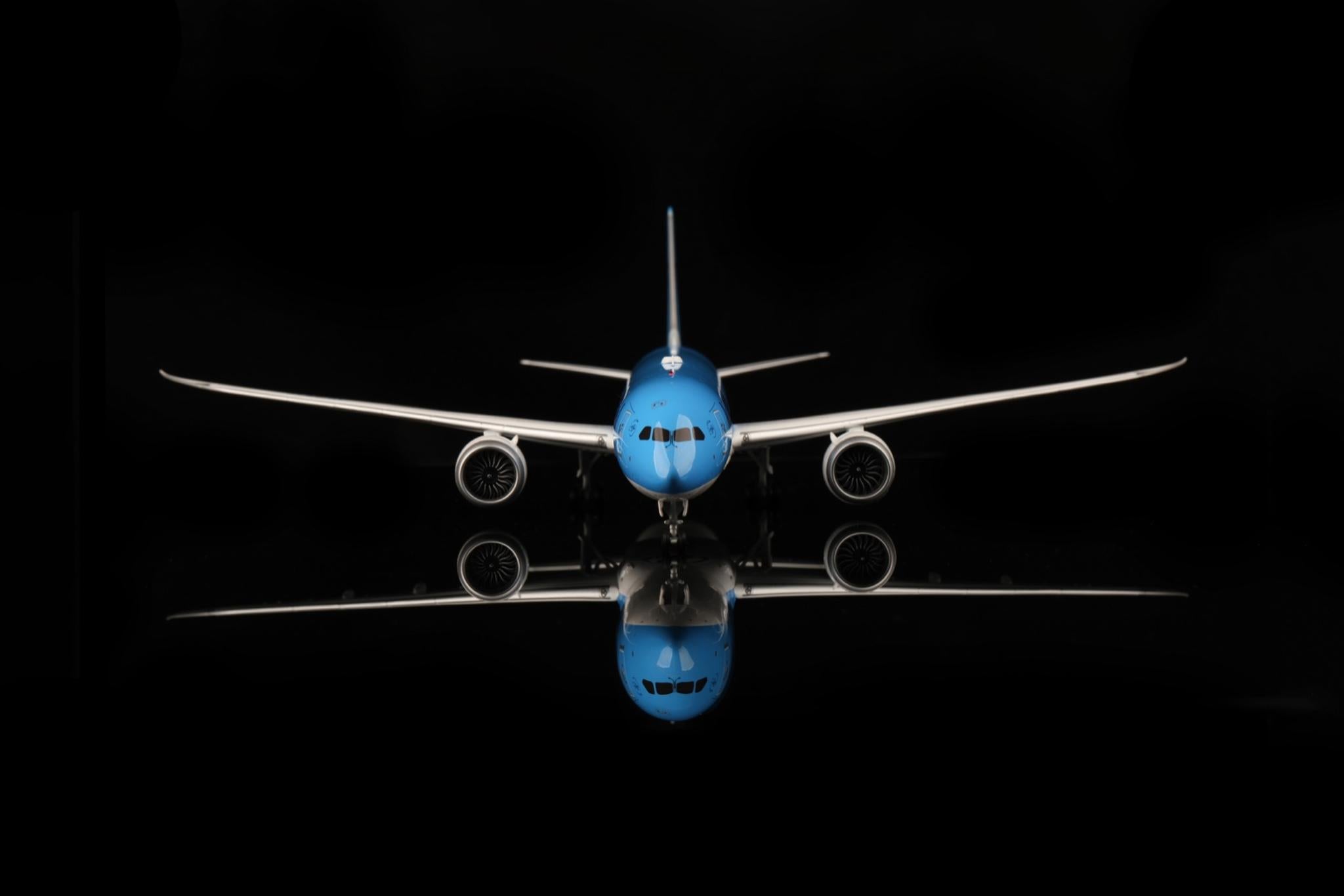 Korean Air B787-10 HL8515 – Scale 1:200 – SQ Wings – 30.06 cm