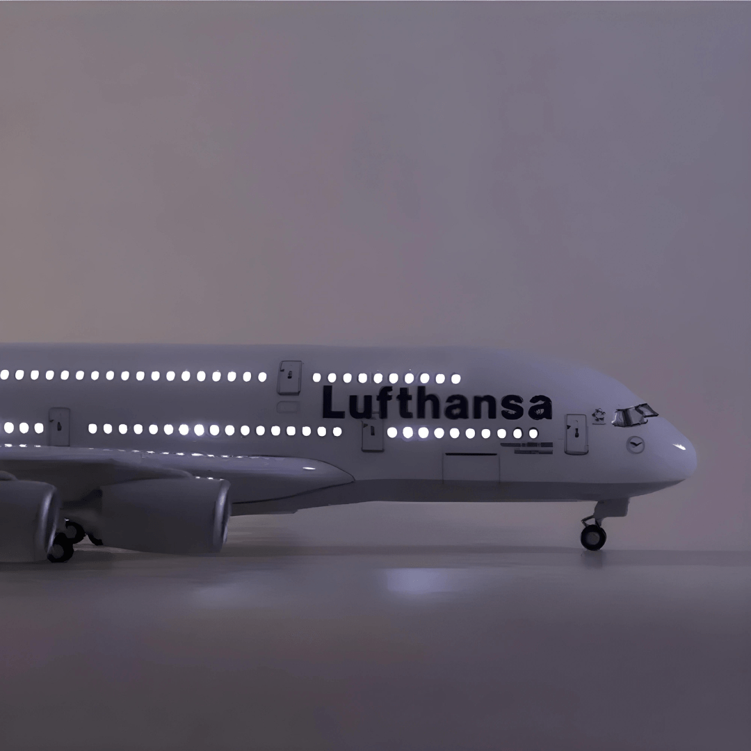 A380 Lufthansa - Scale 1/160 - 46cm - 18.5 in