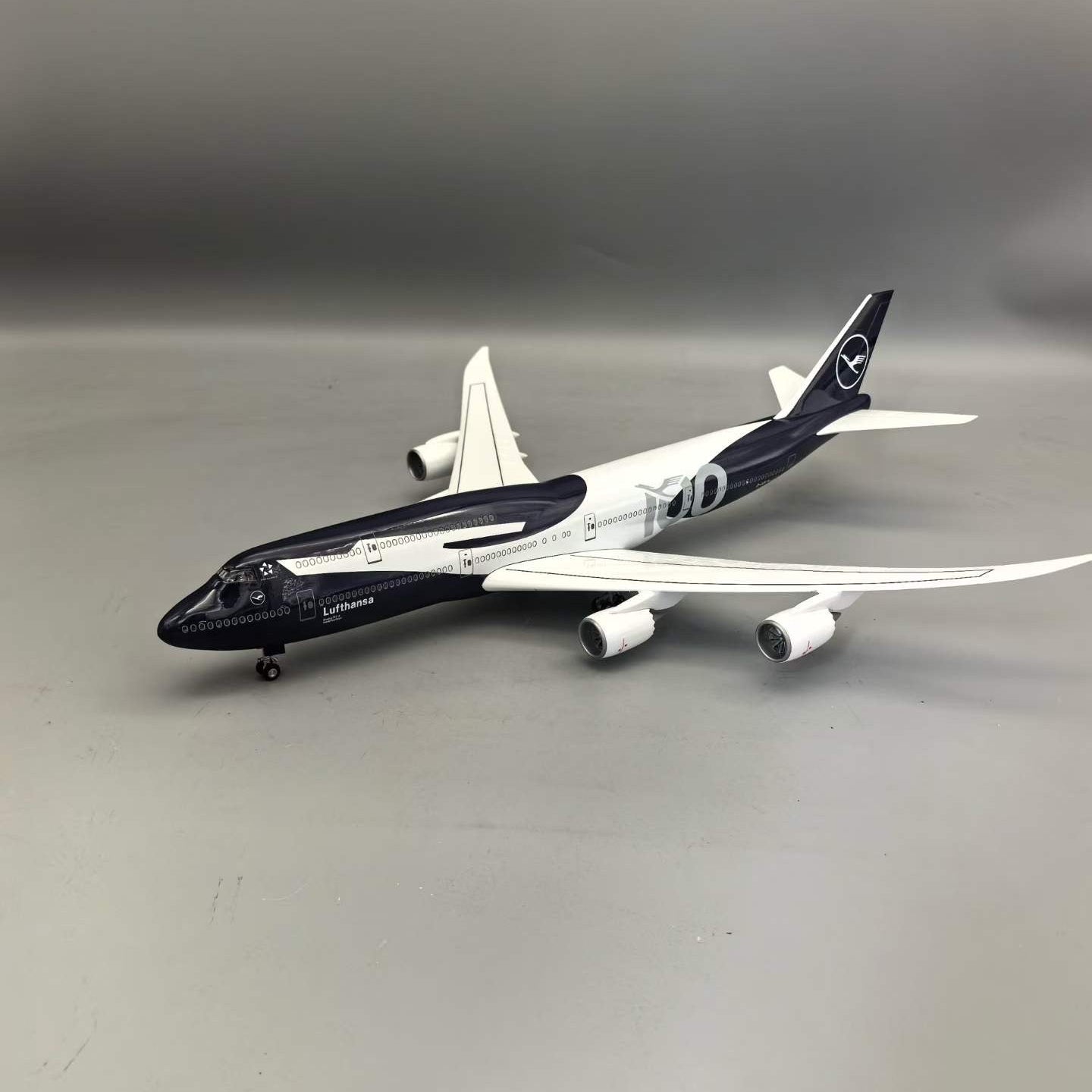 Boeing 747-8 Lufthansa 100 Years Commemorative – 1:150 Scale Model