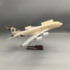 طائرة الاتحاد للطيران إيرباص A380 بمقياس 1:160 – 45.5 سم / 17.9 بوصة – مع إمكانية فتح مقصورة الركاب