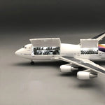 Thai Airways Boeing 747-400 1:150 – 47 cm / 18.5 in – Opening Cabin Interior & LED Lights - Thumbnail 3
