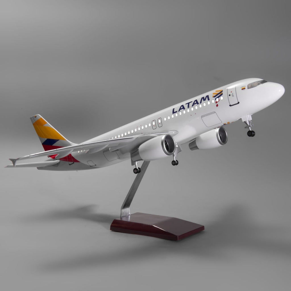 LATAM A320 - Bandera de Colombia - Edición especial - 47 cm - LED
