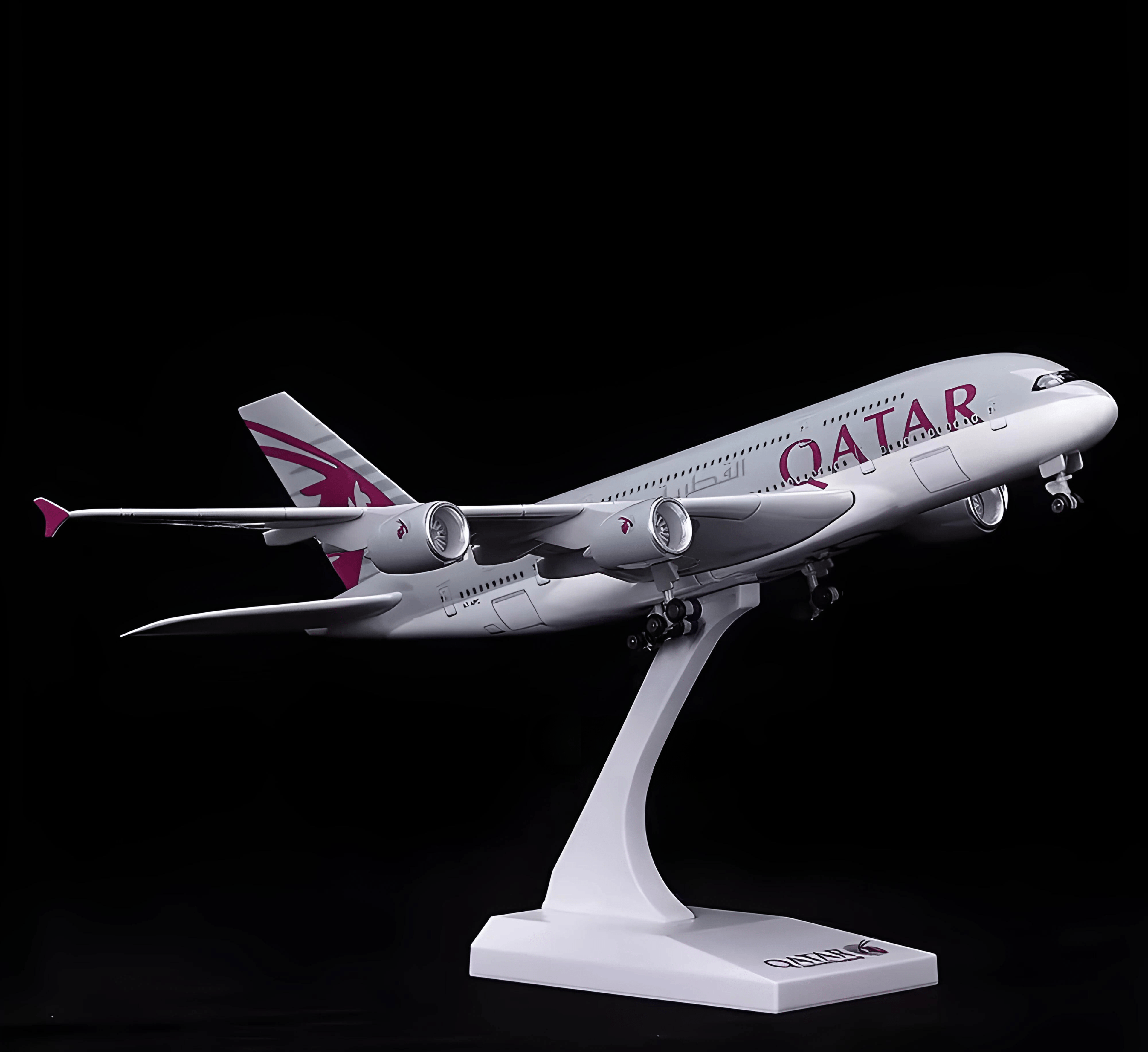 A380 Qatar- 30cm - 11.8in - LED & Sound - Airplane Model