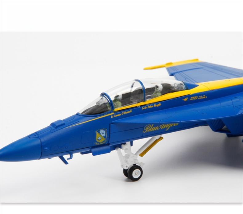 U.S. Navy Blue Angels F/A-18 Hornet 1:72 – 25 cm / 9.8 in – Premium Zinc Alloy & ABS Diecast Fighter Jet Model