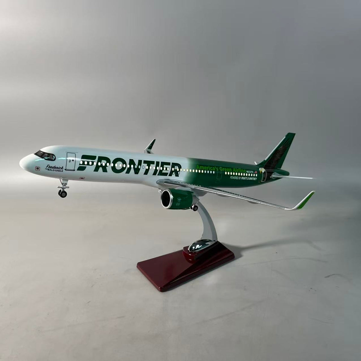 Frontier Airlines A321neo “Frederick the Bald Eagle” 1:100 – 44 cm / 17.3 in – Limited Pre-Sale Edition