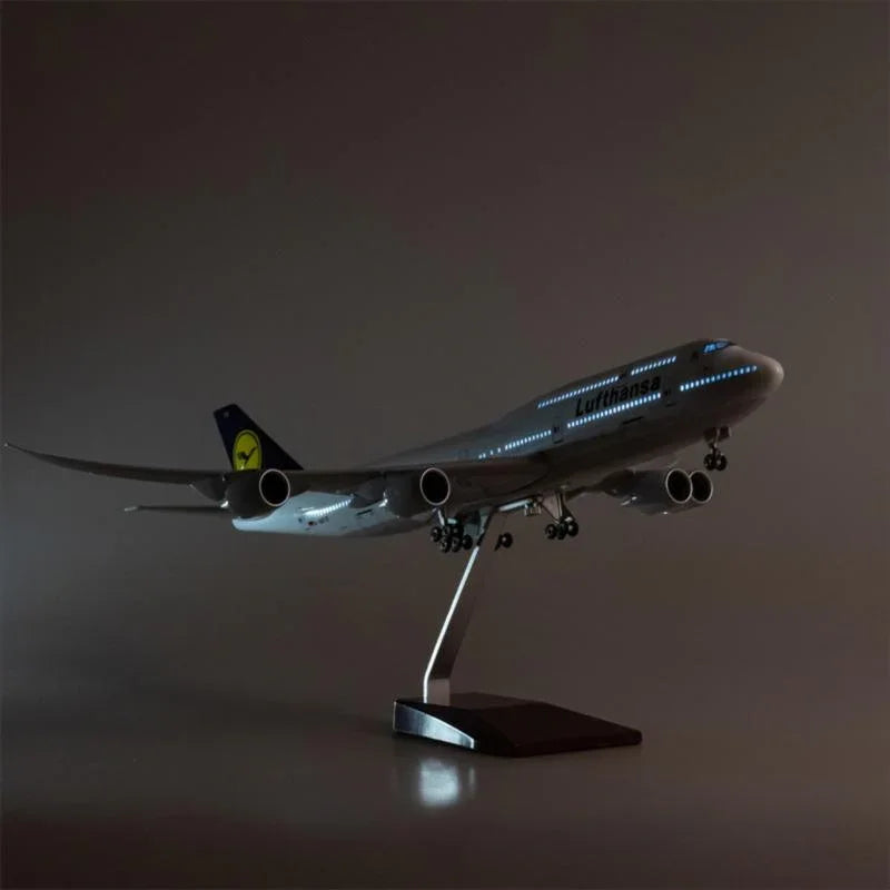 B747 Lufthansa- Scale 1/150 - 47cm - 18.5 in - Image 6