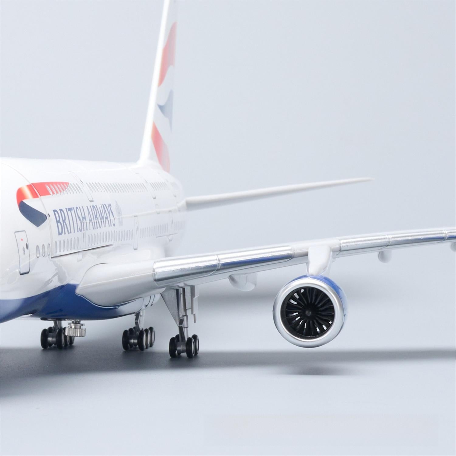 طائرة الخطوط الجوية البريطانية إيرباص A380 بمقياس 1:160 – 45.5 سم / 17.9 بوصة – أضواء LED تعمل بالصوت