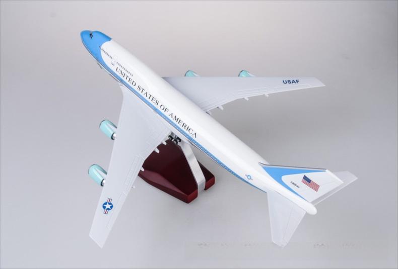 US Air Force One Boeing 747 1:190 – 37 cm / 14.6 in – LED Lights - Gallery 7