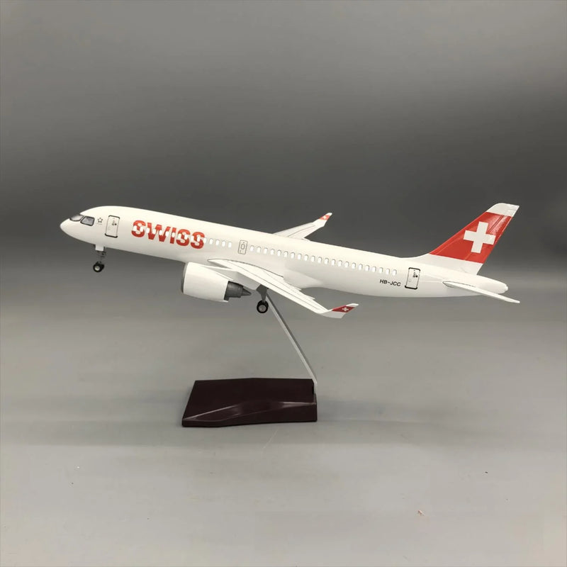 SWISS International Air Lines Airbus A220-300 1:100 – 38.7 cm / 15.2 in – LED Lights - Image 2