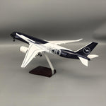 Lufthansa Airbus A350-900 "Centennial 1926–2026" – 47 cm / 18.5 in – Voice-Activated LED Display Model - Thumbnail 3