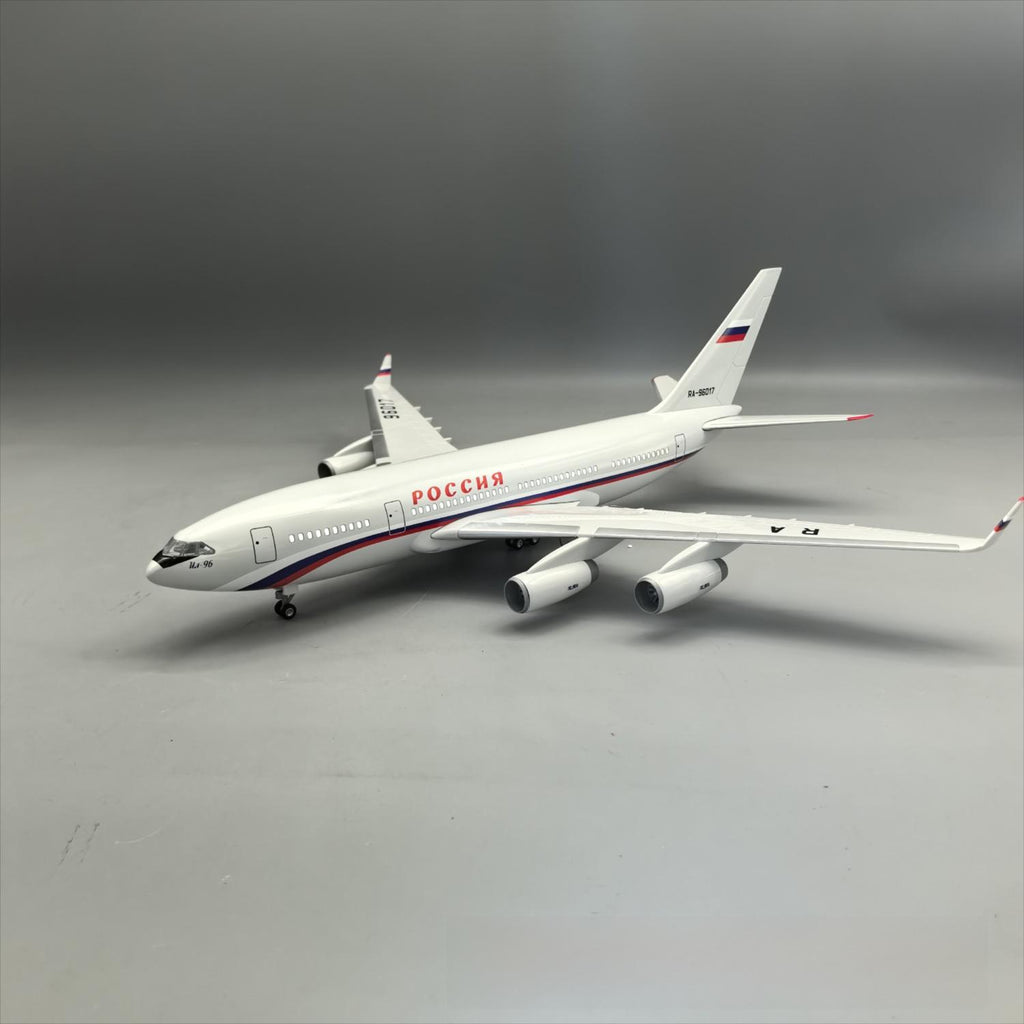 Russia Air Force One Ilyushin Il-96-300 1:120 – 46 cm / 18.1 in – LED Lights
