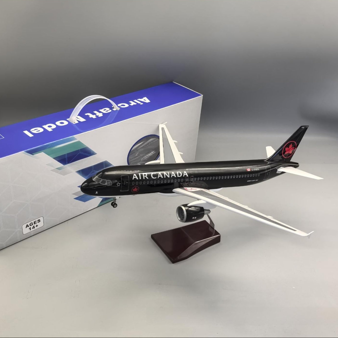 Air Canada Airbus A320-200 1:80 – 47 cm / 18.5 in – LED Lights