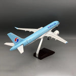 Korean Air Airbus A220-300 1:100 – 38 cm / 15.0 in – LED Lights - Thumbnail 4