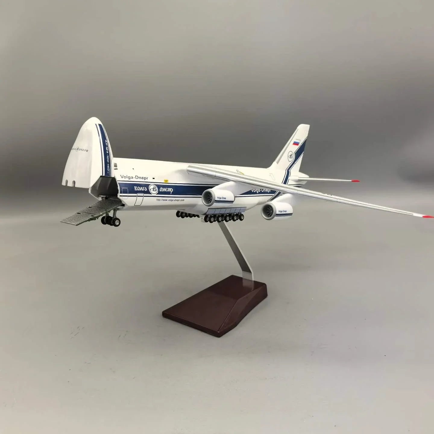 Antonov An-124 Volga-Dnepr Heavy Cargo – 1:165 Scale Model - Gallery 2