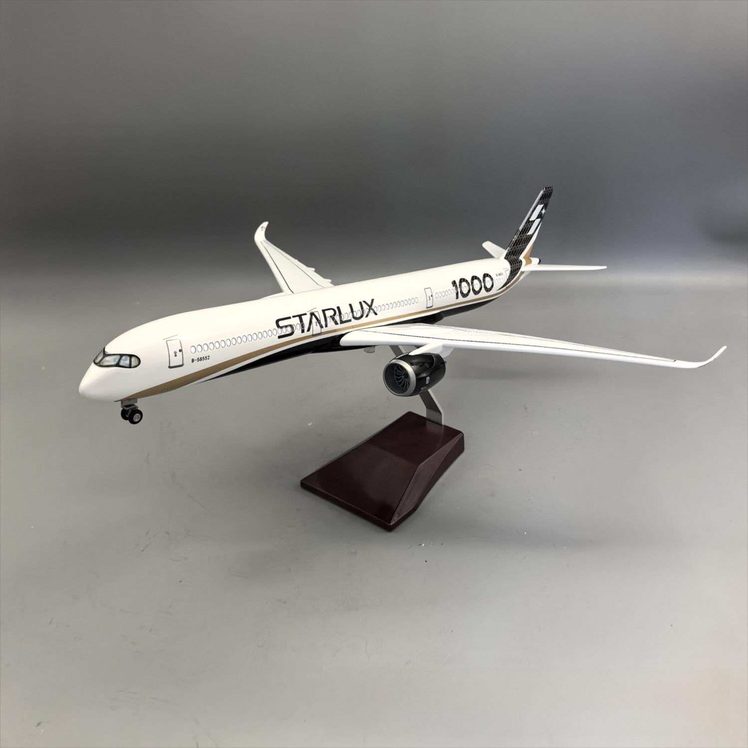 STARLUX Airlines Airbus A350-1000 Airplane Model — 1:157 Scale | 47cm / 18.5" - Gallery 4