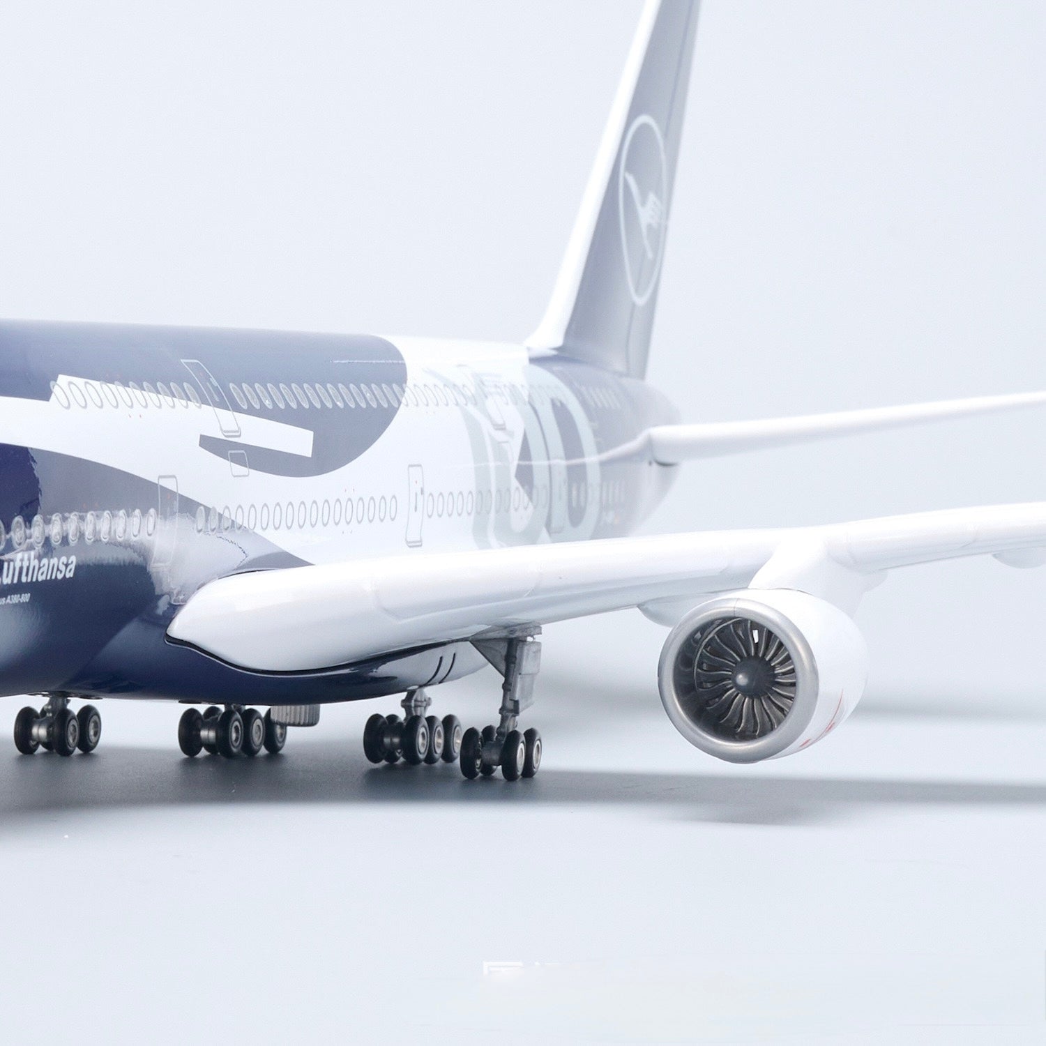 Airbus A380 Lufthansa 100 Years Commemorative – 1:160 Scale Model