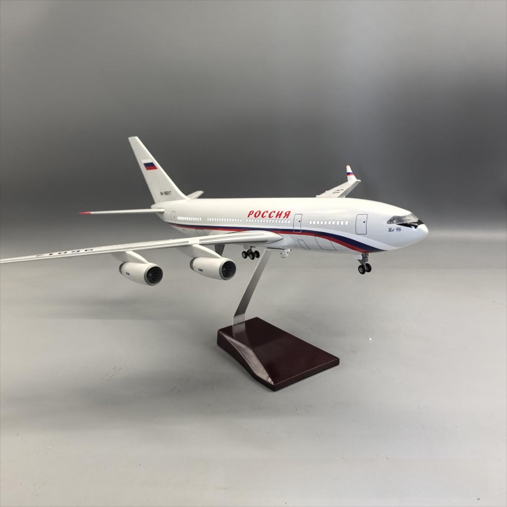 Russia Air Force One Ilyushin Il-96-300 1:120 – 46 cm / 18.1 in – LED Lights