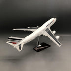 Air France Boeing 747-400 1:150 – 47 cm / 18.5 in – Opening Cabin Interior & LED Lights
