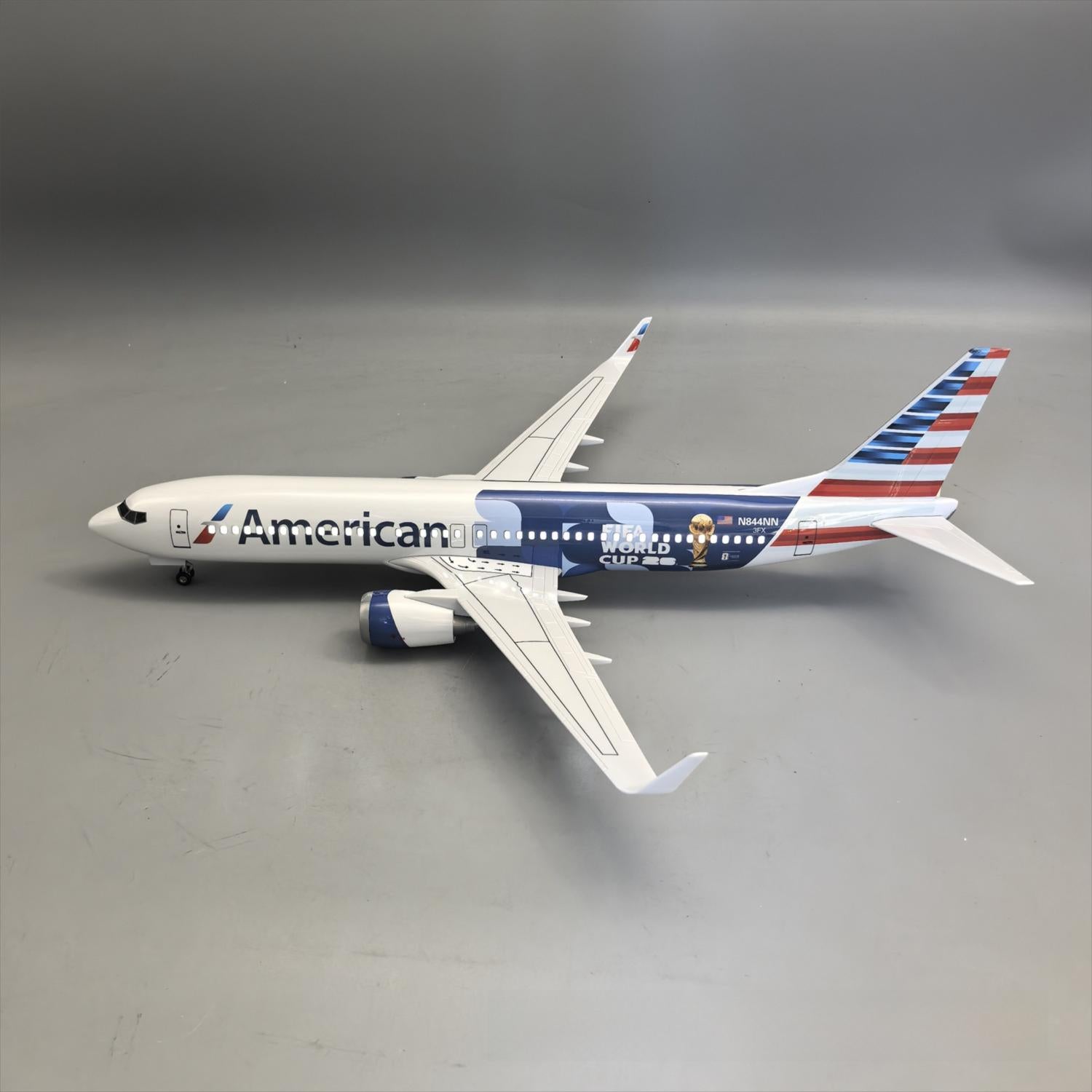 American Airlines Boeing 737-800 "FIFA World Cup 2026" – 47 cm / 18.5 in – Voice-Activated LED Display Model
