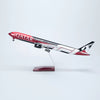 Qatar Airways Boeing 777-300ER Formula 1 Special Livery 1:135 – 47 cm / 18.5 in – LED Lights
