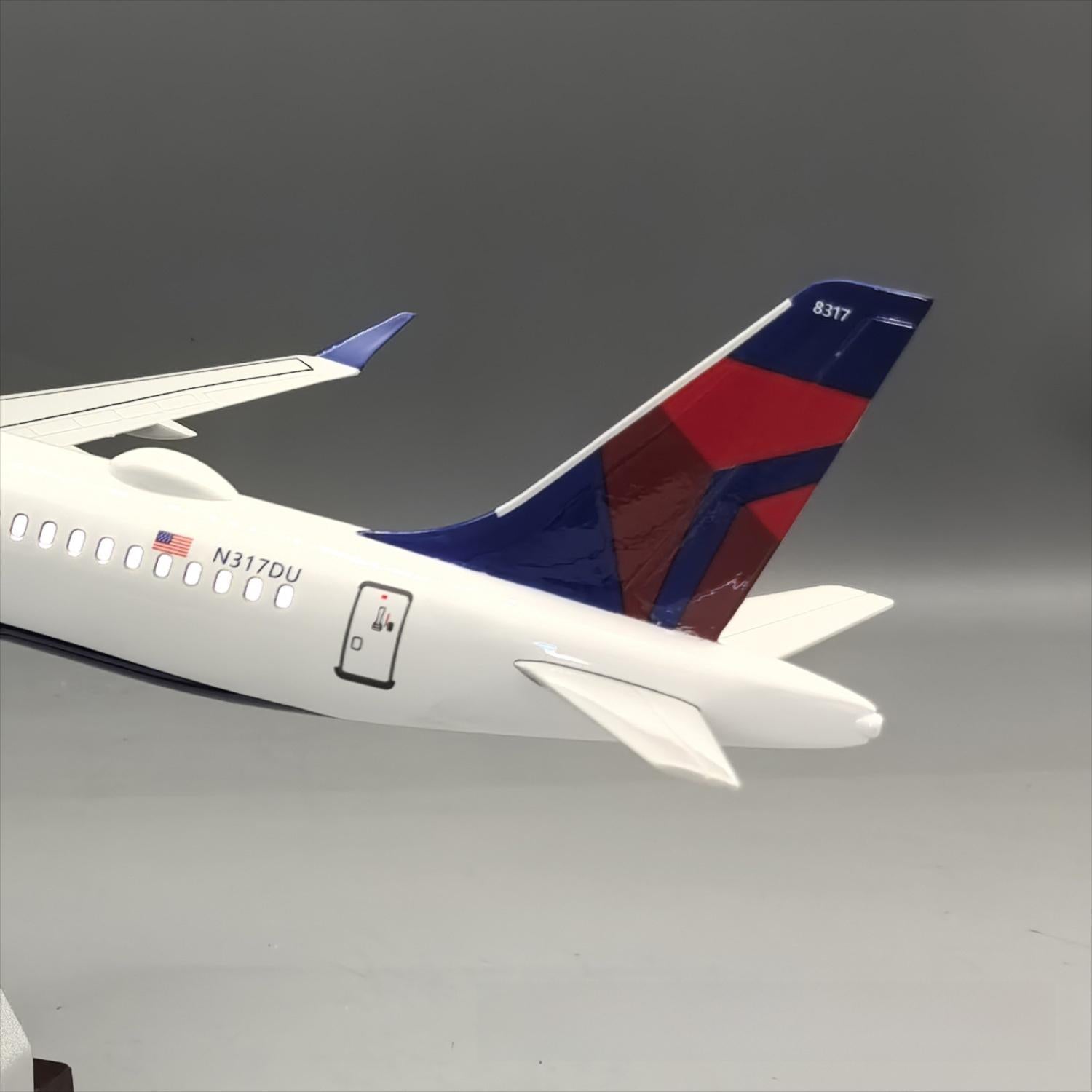 Delta Air Lines Airbus A220-300 1:100 – 38.7 cm / 15.2 in – LED Lights - Gallery 8