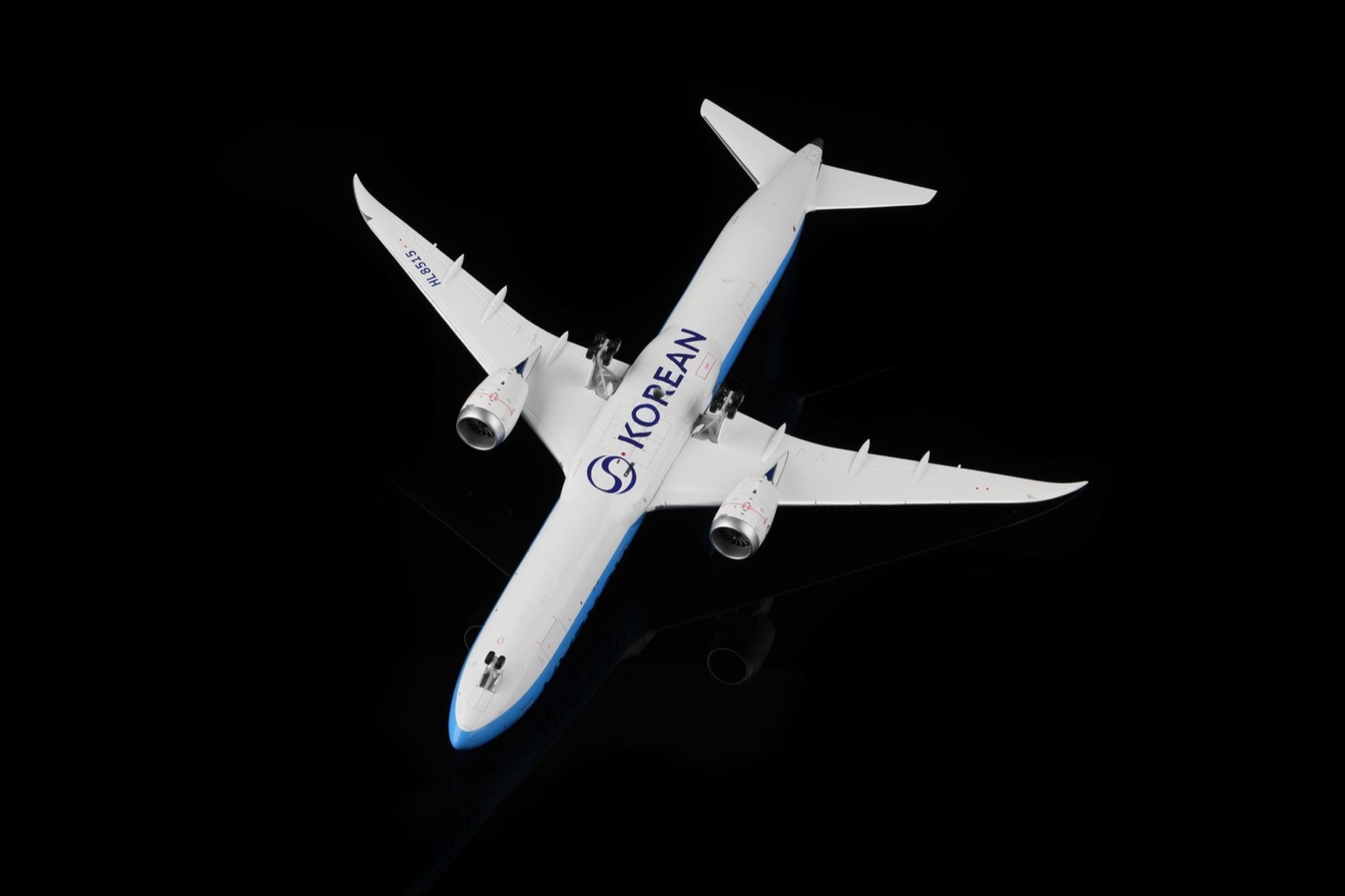 Korean Air B787-10 HL8515 – Scale 1:200 – SQ Wings – 30.06 cm