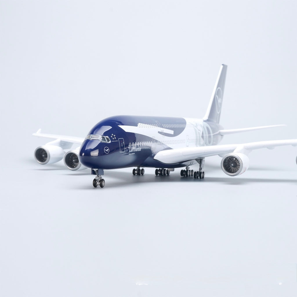 Airbus A380 Lufthansa 100 Years Commemorative – 1:160 Scale Model