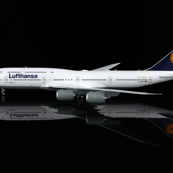 Lufthansa B747-8 D-ABYP – Scale 1:200 Diecast Model – SQ wings L2106/L2106FD