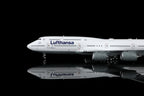 Lufthansa B747-8 D-ABYP – Scale 1:200 Diecast Model – SQ wings L2106/L2106FD