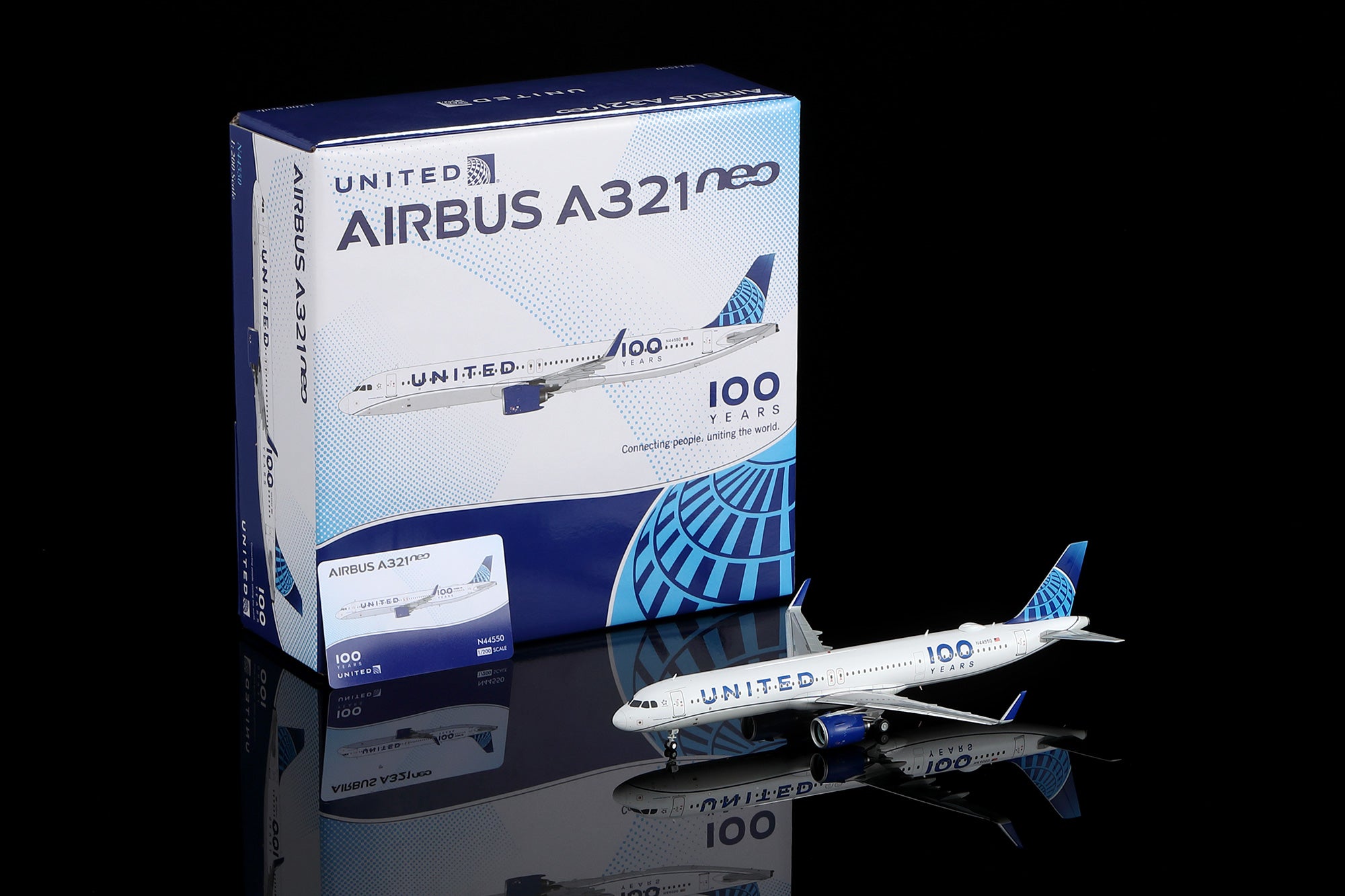 United Airlines A321neo "100 Years" N44550 – Scale 1:200 Diecast Model – SQ wings L2346/L2346FD - Gallery 12