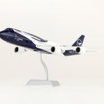 Lufthansa B747-8 "100th Anniversary" D-ABYN – Scale 1:200 Diecast Model – SQ wings L2355/L2355FD PRE ORDER - Thumbnail 3