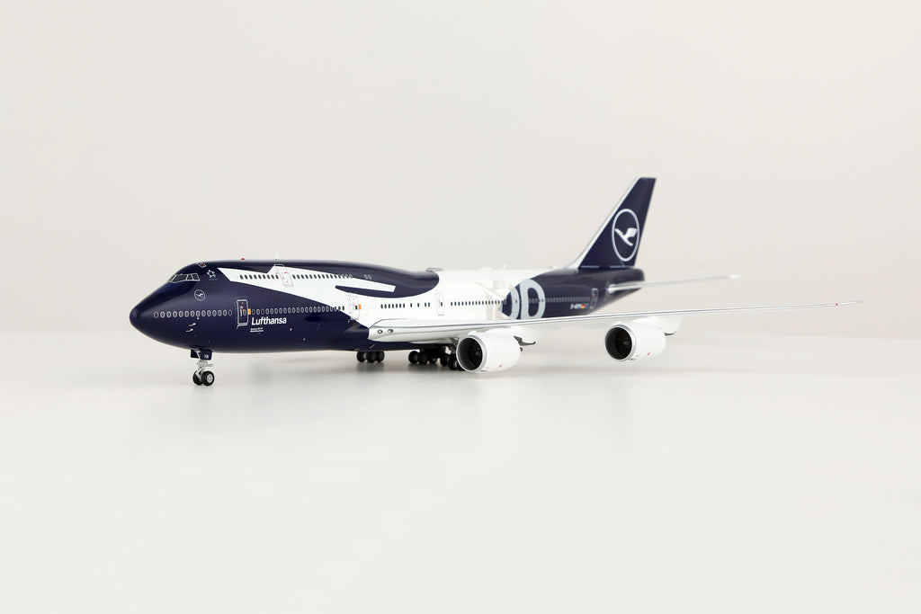 Lufthansa B747-8 "100th Anniversary" D-ABYN – Scale 1:200 Diecast Model – SQ wings L2355/L2355FD