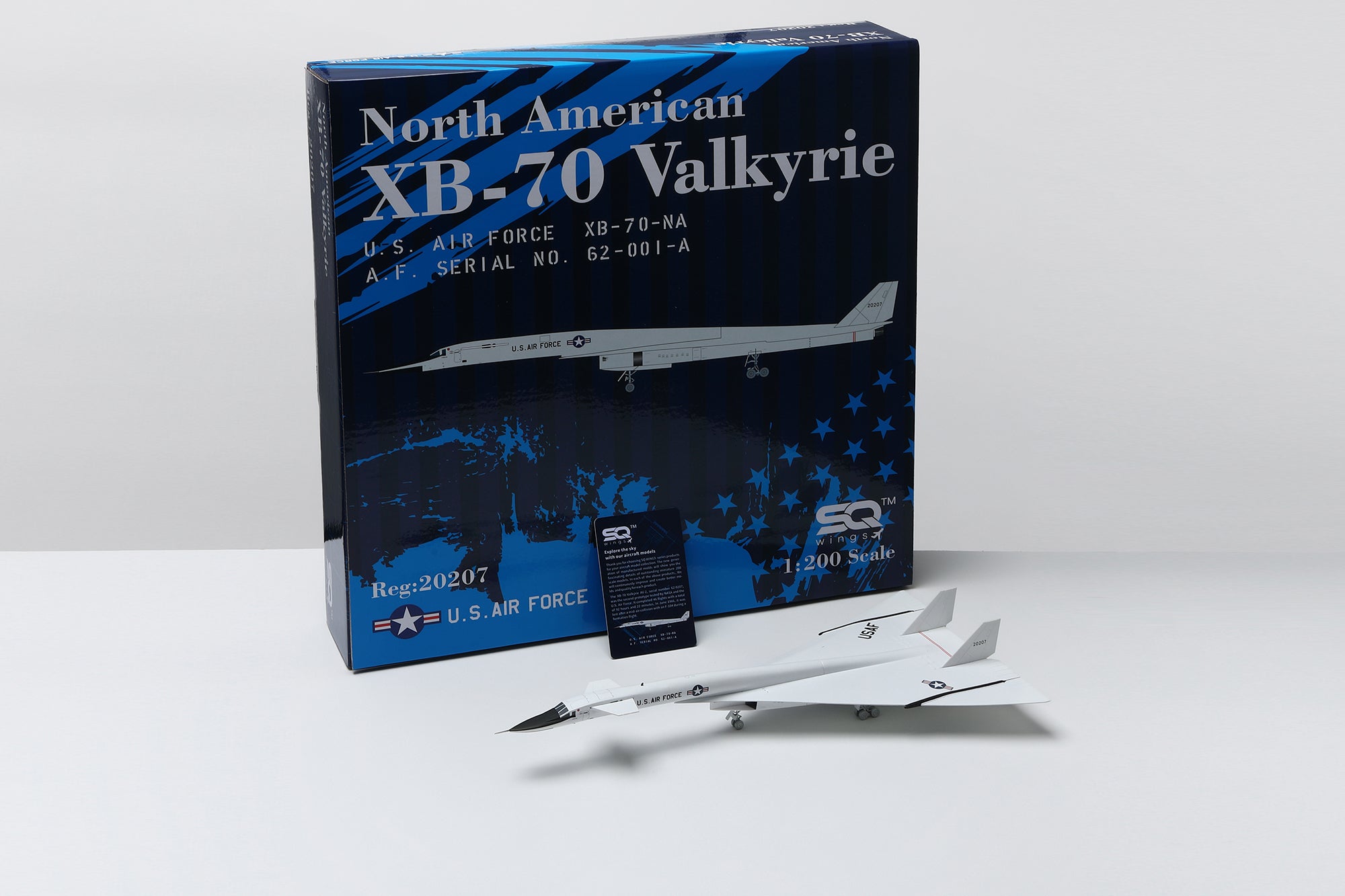 USAF XB-70 20207 – Scale 1:200 Diecast Model – SQ wings L2139 - Gallery 9