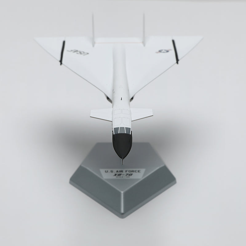 USAF XB-70 20207 – Scale 1:200 Diecast Model – SQ wings L2139 - Image 4