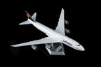 Lufthansa B747-8 D-ABYP – Scale 1:200 Diecast Model – SQ wings L2106/L2106FD