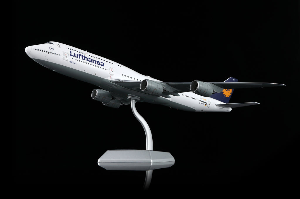 Lufthansa B747-8 D-ABYP – Scale 1:200 Diecast Model – SQ wings L2106/L2106FD
