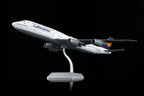 Lufthansa B747-8 D-ABYP – Scale 1:200 Diecast Model – SQ wings L2106/L2106FD