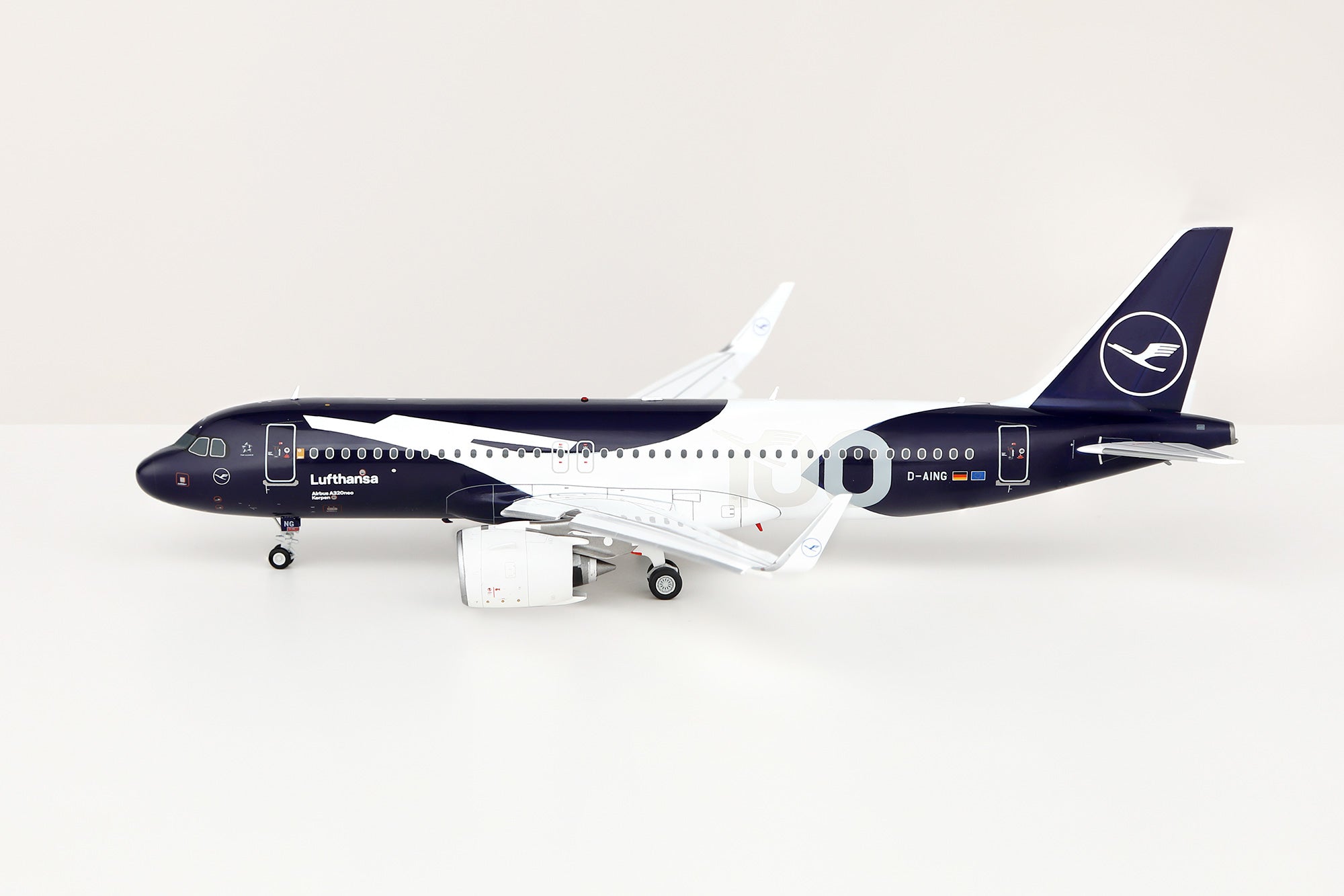 Lufthansa A320neo "100th Anniversary" D-AING – Scale 1:200 Diecast Model – SQ wings L2345/L2345FD