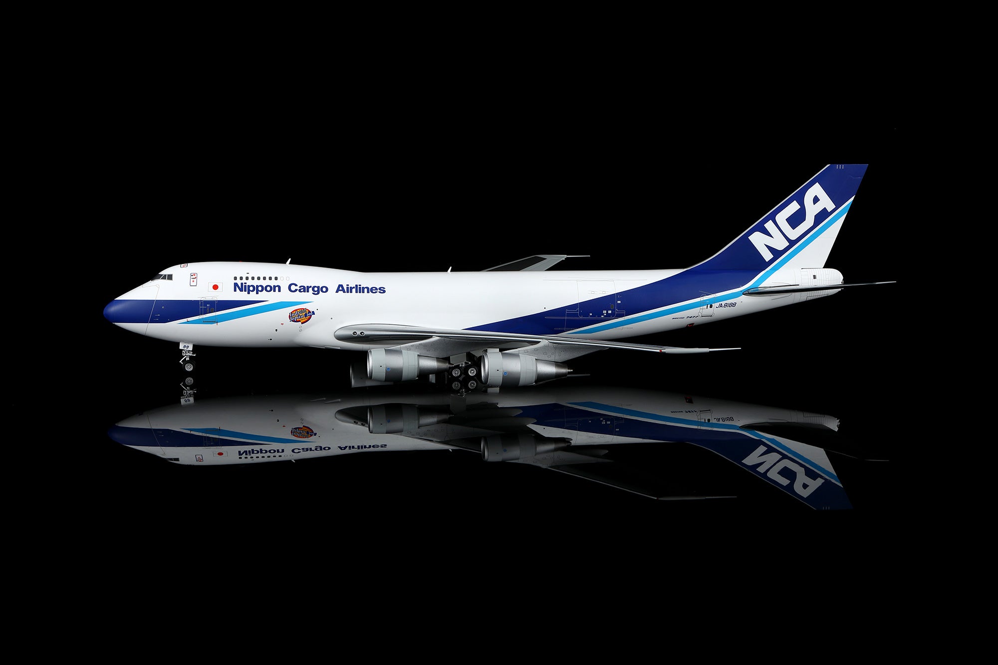 Nippon Cargo Airlines B747-200F JA8188 – Scale 1:200 Diecast Model – SQ wings L2189C