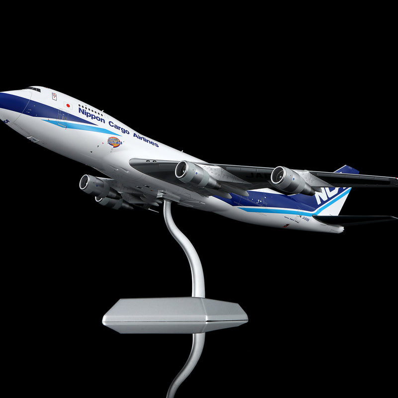 Nippon Cargo Airlines B747-200F JA8188 – Scale 1:200 Diecast Model – SQ wings L2189C - Image 3