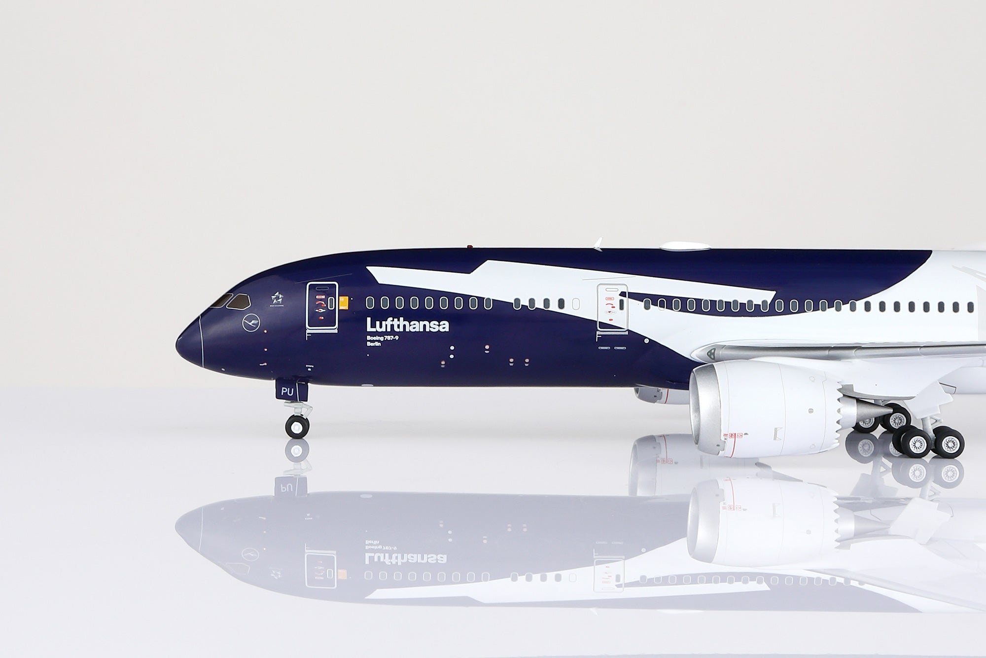 Lufthansa B787-9 "Lufthansa 100th Anniversary" D-ABPU – Scale 1:200 Diecast Model – SQ wings L2279-1