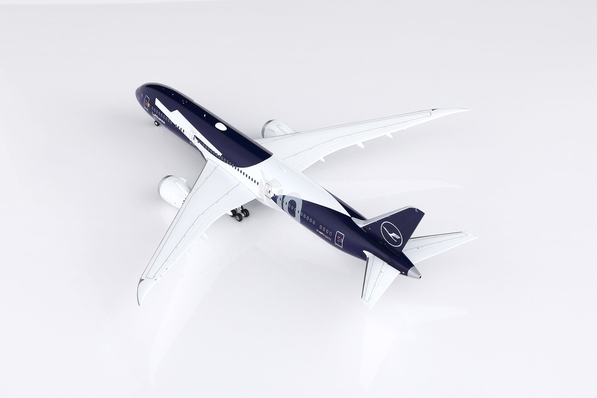 Lufthansa B787-9 "Lufthansa 100th Anniversary" D-ABPU – Scale 1:200 Diecast Model – SQ wings L2279-1