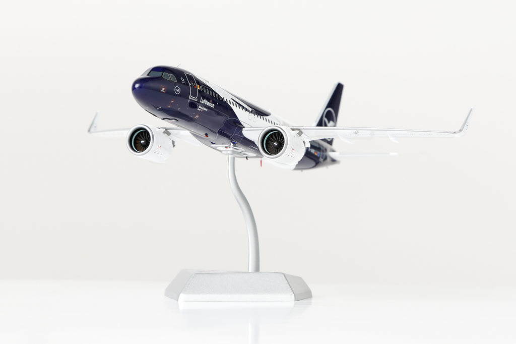 Lufthansa A320neo "100th Anniversary" D-AIND – Scale 1:200 Diecast Model – SQ wings L2353/L2353FD