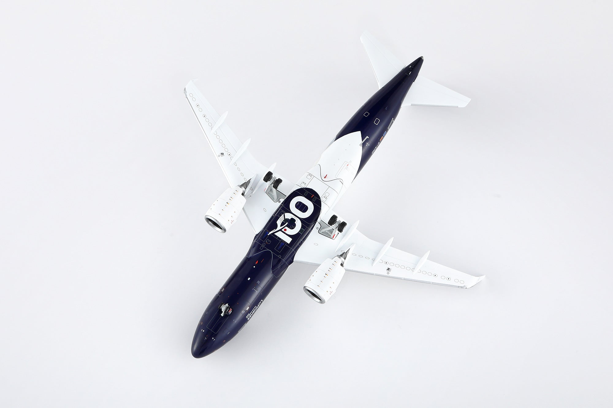 Lufthansa A320neo "100th Anniversary" D-AIND – Scale 1:200 Diecast Model – SQ wings L2353/L2353FD - Gallery 9